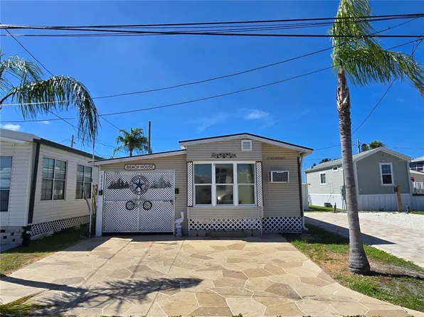 2043 Ketch Cir, Palm Harbor, FL 34683