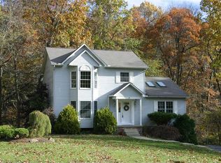 105 Rolling Mills Dr, Valencia, PA 16059