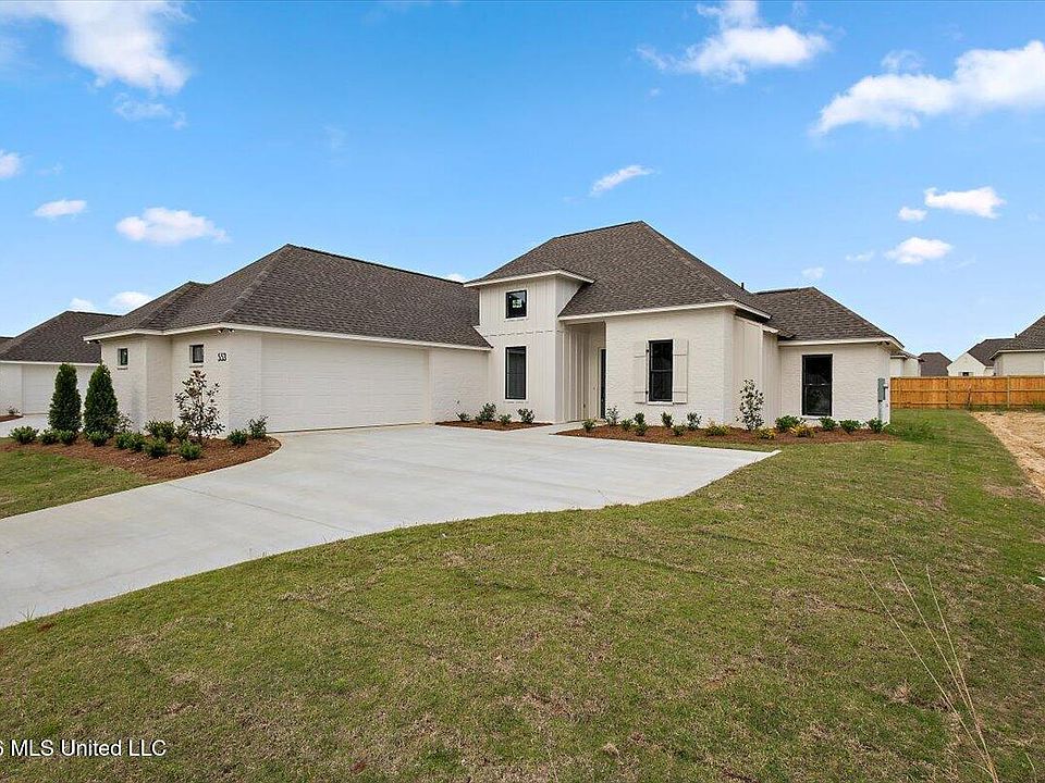 1st image of 553 Lavender Way