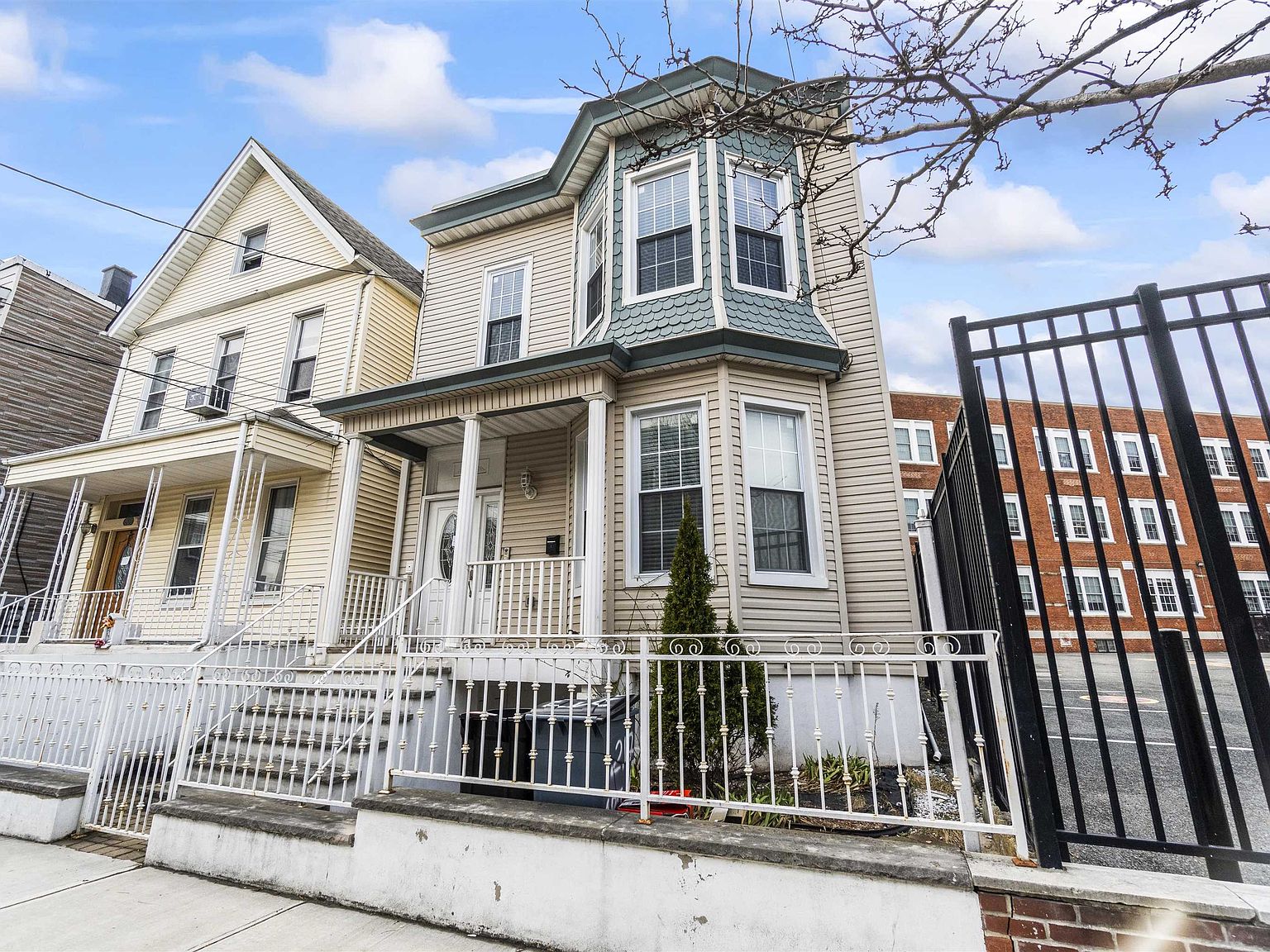217 Maple St, Weehawken, NJ 07086 Zillow
