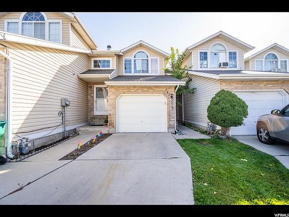 2nd image of 743 Hanover Dr