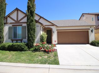 4042 Salem Ln, Clovis, CA