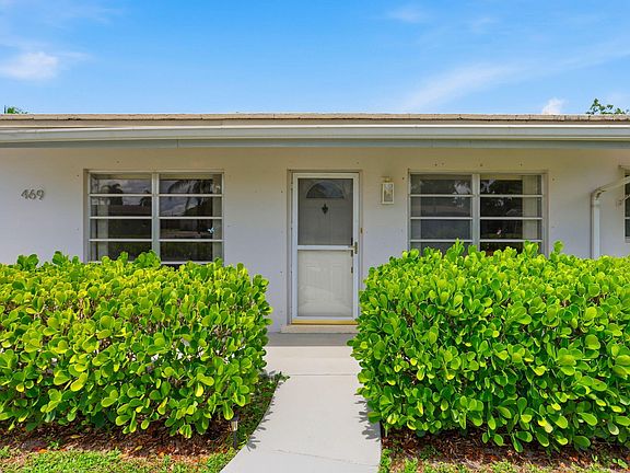 3rd image of 469 NE 35TH Street