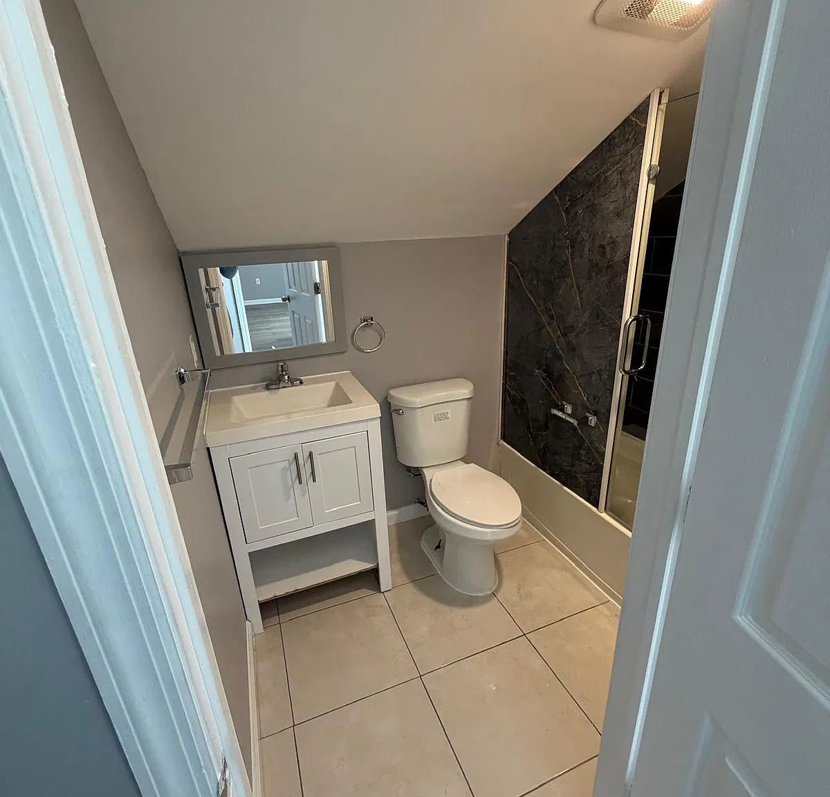 2 bed, $1,700 — Photo 3