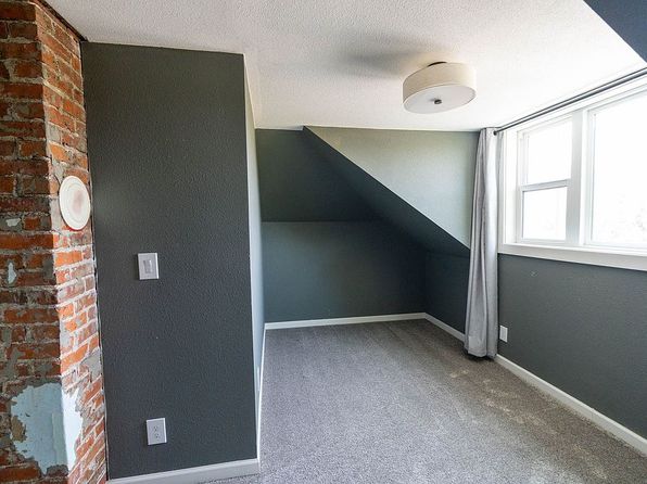703 S River St, Enterprise, OR 97828