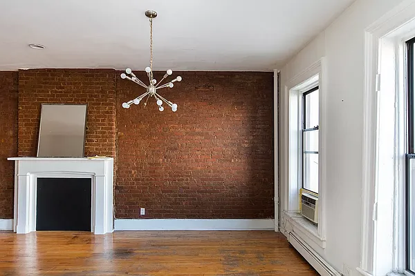 Rented by The Agency | media 2