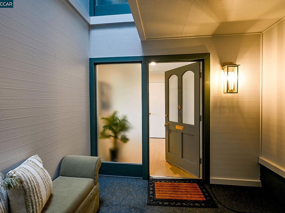 1st image of 1549 Oakmont Dr APT 12