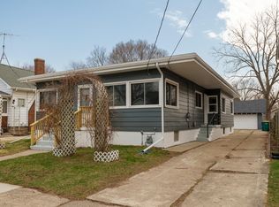 62 Woodward Ave, Battle Creek, MI 49017