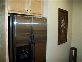 3rd image of 52 Maxwell St APT 101