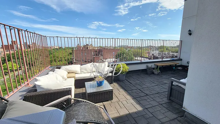 Rented by New York Dwellings LLC | media 16