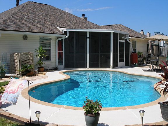 3rd image of 5419 Chestnut Lake Dr