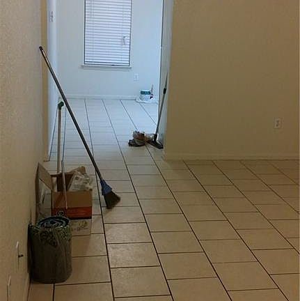 5th image of 1102 Circle M Dr APT B