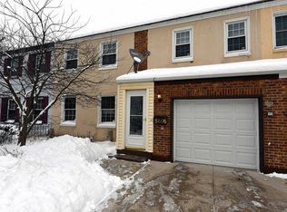 5696 Cardinal Ct, Greendale, WI 53129