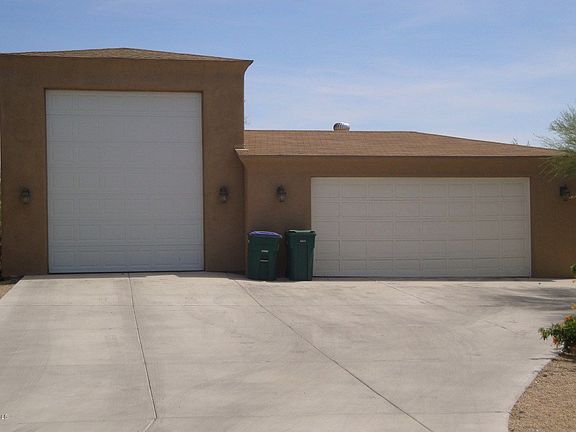 4th image of 33402 N Gunsmoke Ct