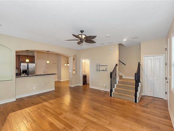 5th image of 4027 5th Ave N #7