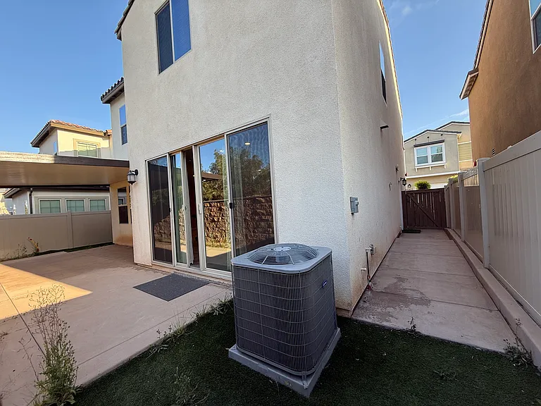 10110 Hercules Way — Photo 25