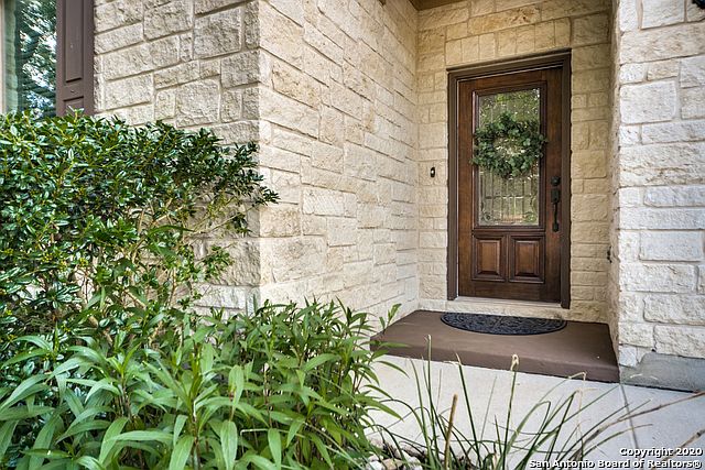 105 Waterfall Ct, Boerne, Tx 78006 