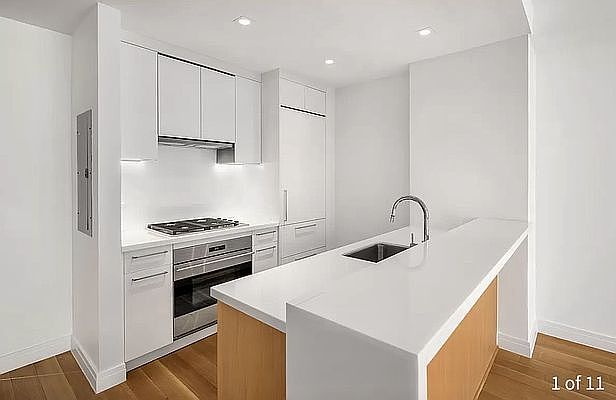 1st image of 230 E 20th St APT 15
