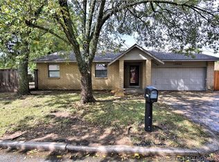 13980 S Hickory St, Glenpool, OK 74033