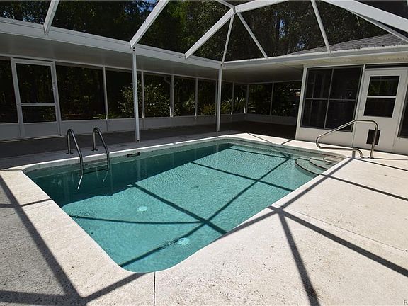 2nd image of 7843 N Golfview Dr