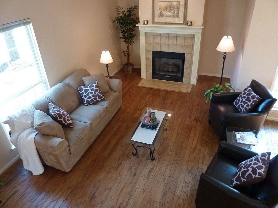 Aerial view of living room