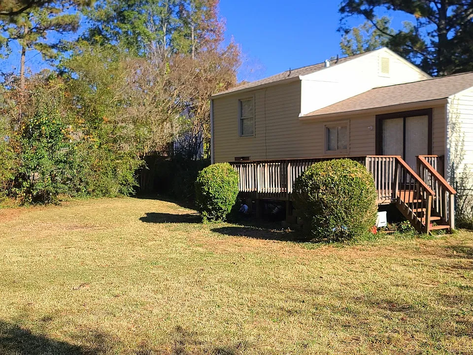 3427 Centerville Ln