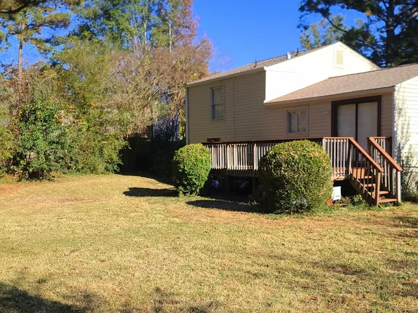 3427 Centerville Ln, Snellville, GA 30039