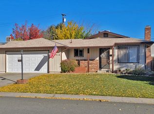 6451 El Camino Dr, Redding, CA 96001