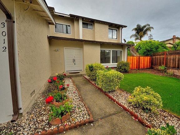 2nd image of 3012 Lucas Ct