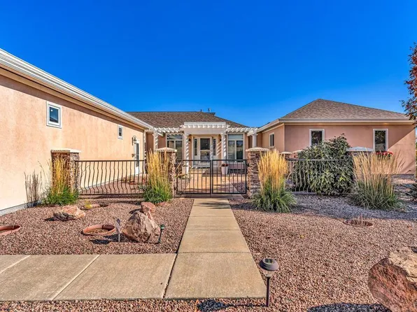 5741 Saint Charles River Dr, Pueblo, CO 81004