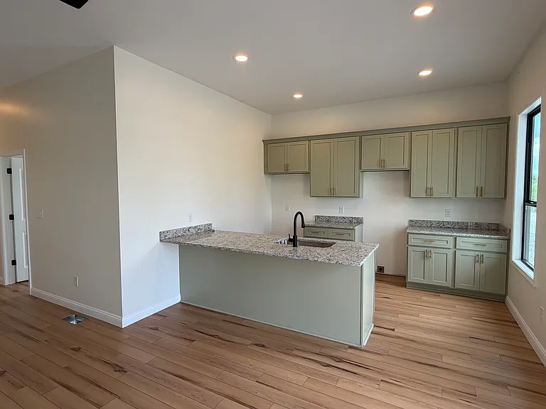 225 Curdsville Rd — Photo 4