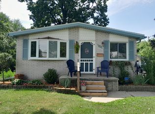 82 Michigan St, Mount Clemens, MI 48043
