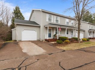 23 Pointe Dr, Essex Jct, VT 05452