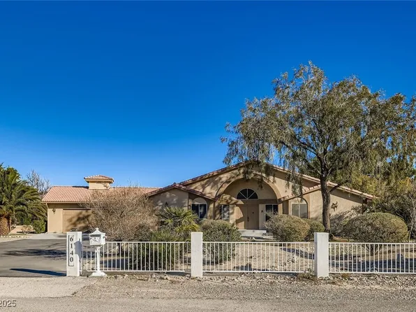 6140 N Grand Canyon Dr, Las Vegas, NV 89149