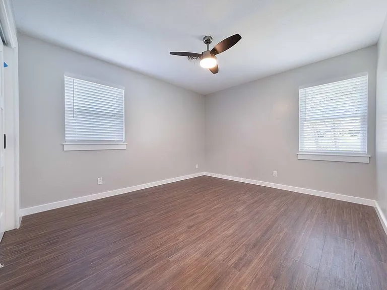 11603 Oak Trl — Photo 16