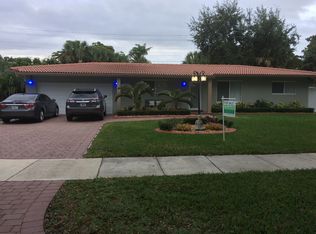6301 Lake Geneva Rd, Miami Lakes, FL 33014