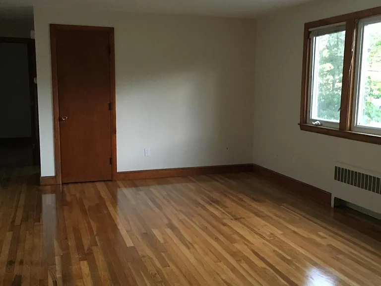 239 Main St — Photo 7