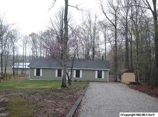 45 Oak St, Trinity, AL 35673