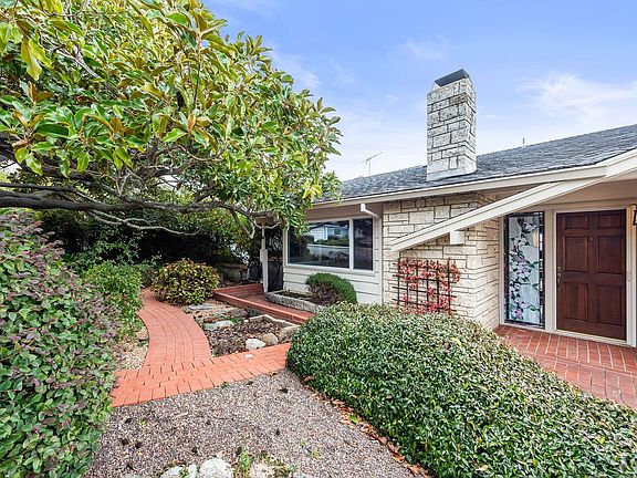 2nd image of 3639 Country Club Dr