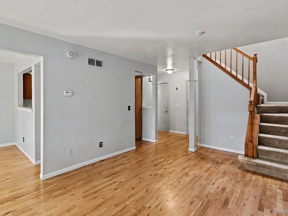 43547 Yorkville Dr, photo 4