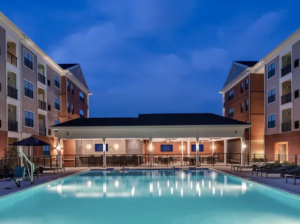 The Edge at Raritan Heights