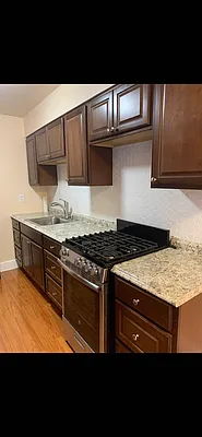 Rented by SRG Real Estate Inc.  | media 2