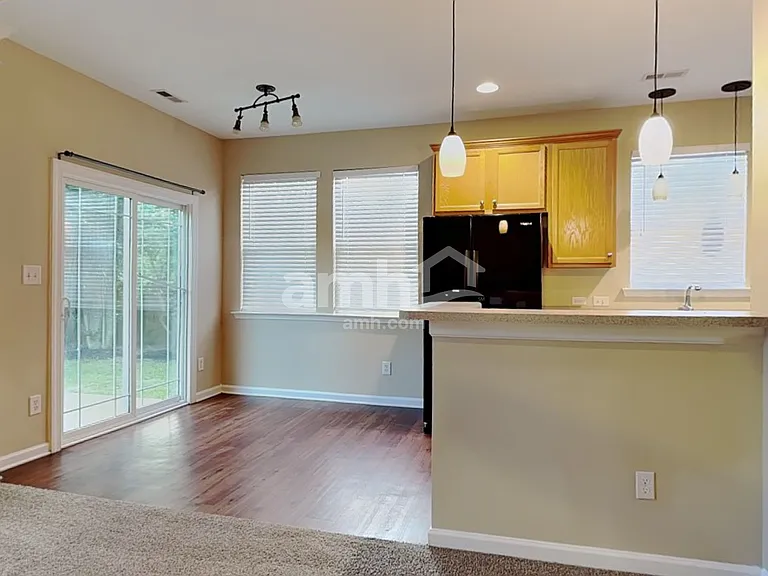 1606 Hayesville Dr — Photo 9