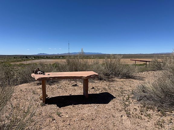 4th image of 34 El Centro Dr