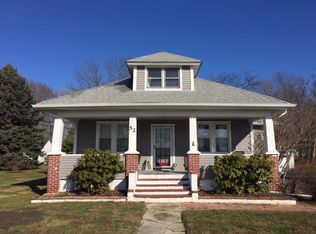 52 Freehold Rd, Manalapan, NJ 07726