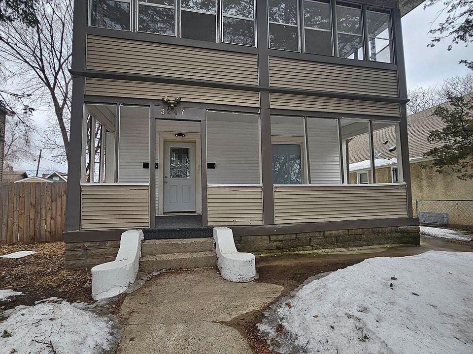 1st image of 3247 Aldrich Ave N