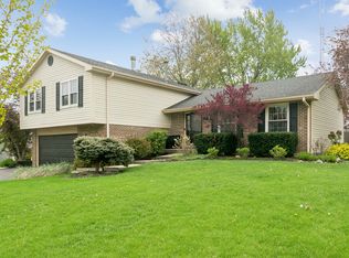 715 Fieldstone Cir, Lake Zurich, IL 60047