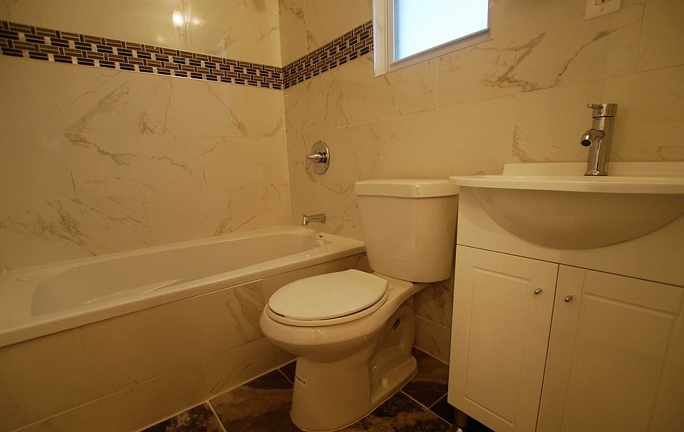 2nd image of 115-33 147 St