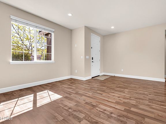 5th image of 2655 Peavine Creek Rd
