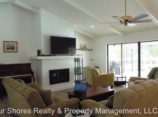 1934 SE 32nd St, Cape Coral, FL 33904
